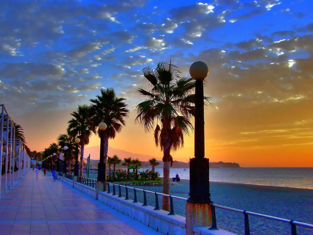 Estepona - Playa - Estudio Con Terraza Solarium Pi16 Διαμέρισμα